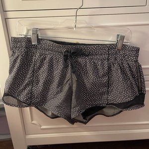 LULULEMON REFLECTIVE HOTTY HOT SHORTS